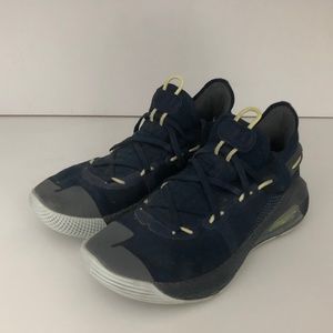 Curry 6 size 6 GS